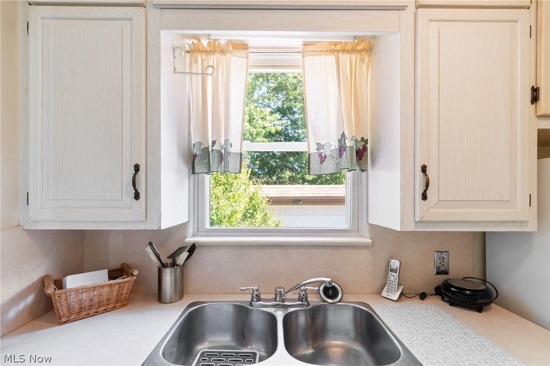 481 E 250th Street