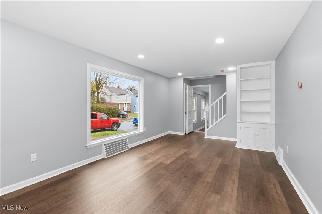 Waid & Duffys Ctr Hwy All - Residential