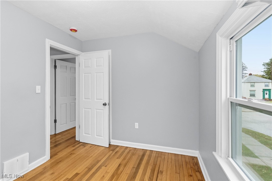 Waid & Duffys Ctr Hwy All - Residential