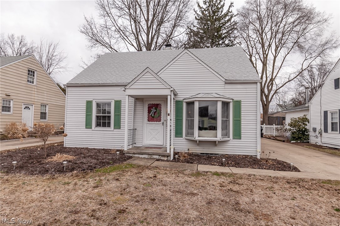 Charming Cape Cod located in Cuyahoga Falls. Original hardwood floors throughout most of the home. Tons of updates in the home include: Roof in 2017, furnace in 2016, A/C in 2014, and a waterproofed basement. Additional living space offered in the finished basement. The backyard is fully fenced in and great for entertaining. Located off of Oakwood in Cuyahoga Falls near the natatorium, high school, and Front St. shops. Call today for a showing!