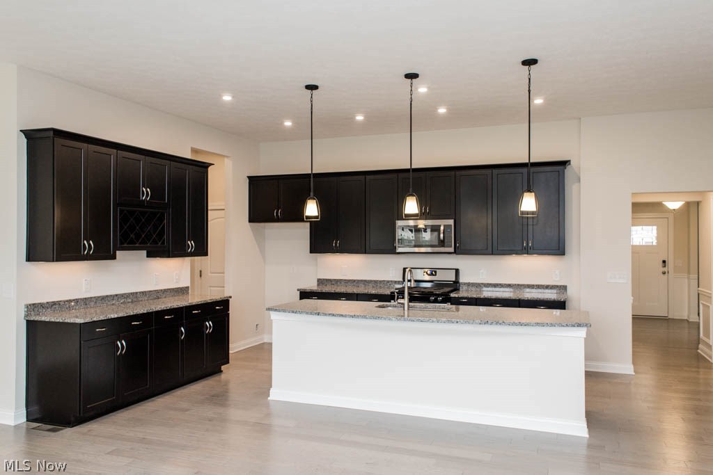 North Ridge Pointe - Residential