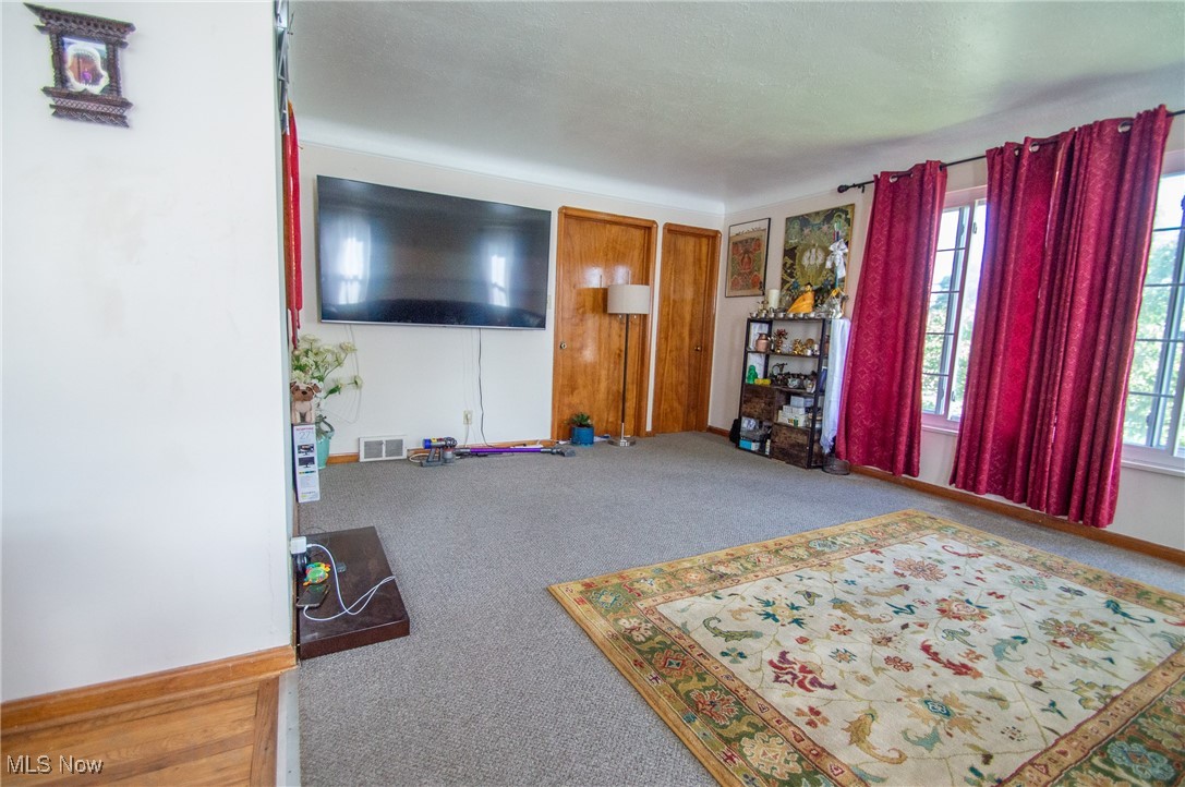 Ridgewood - Residential Income