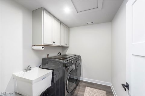 Tiny photo for 6187 Krystina Run, Lorain, OH 44053 (MLS # 5179314)