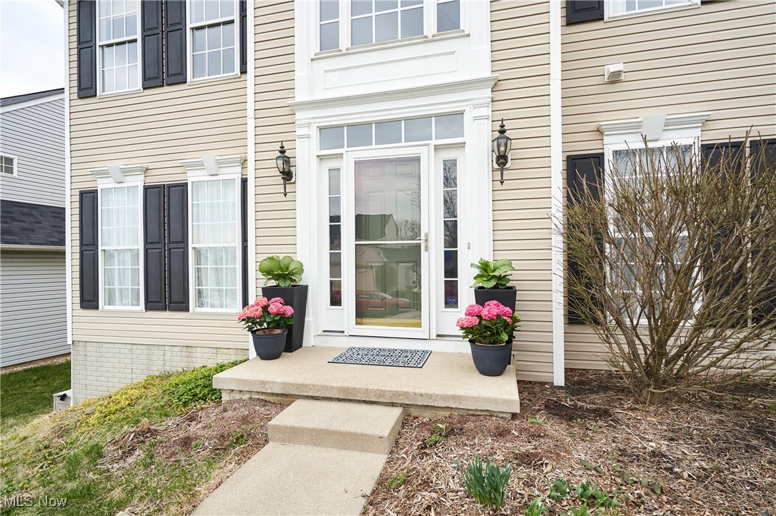 Copley, Ohio 44321, United States, 5 Bedrooms Bedrooms, ,4 BathroomsBathrooms,Residential,Contingent,102878