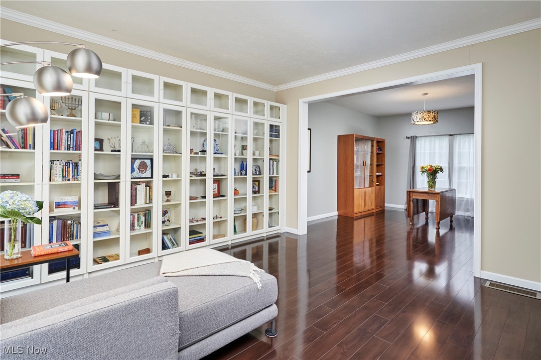 Copley, Ohio 44321, United States, 5 Bedrooms Bedrooms, ,4 BathroomsBathrooms,Residential,Contingent,102878