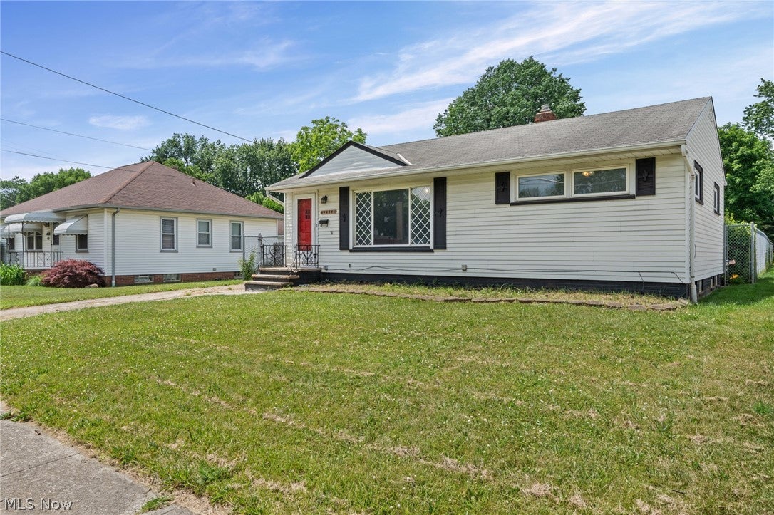 4638 W 156th Street