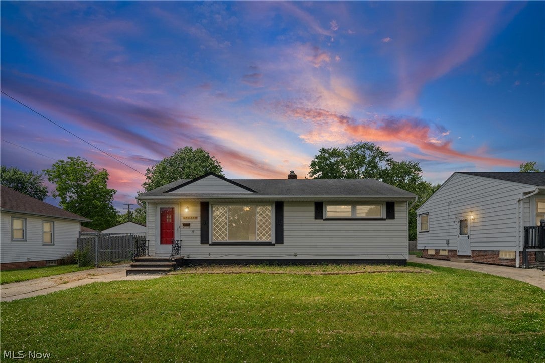 4638 W 156th Street