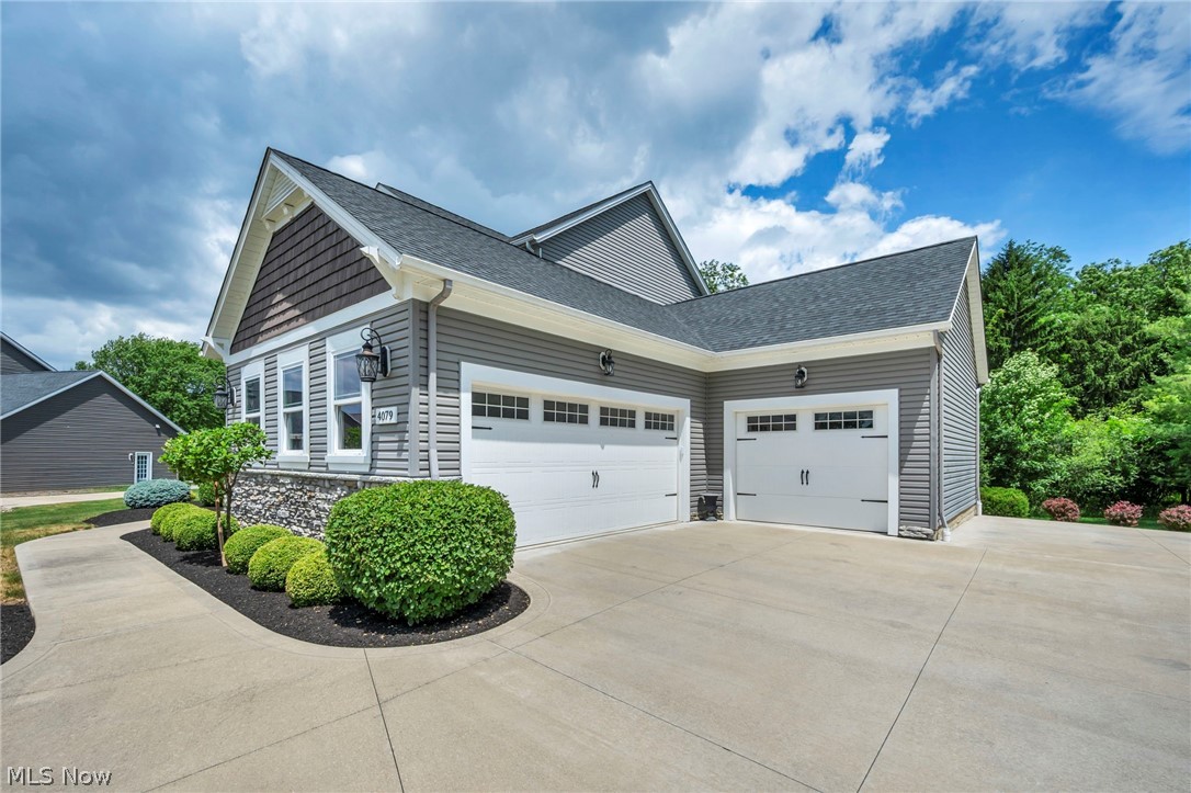 4079 Deer Lake Drive