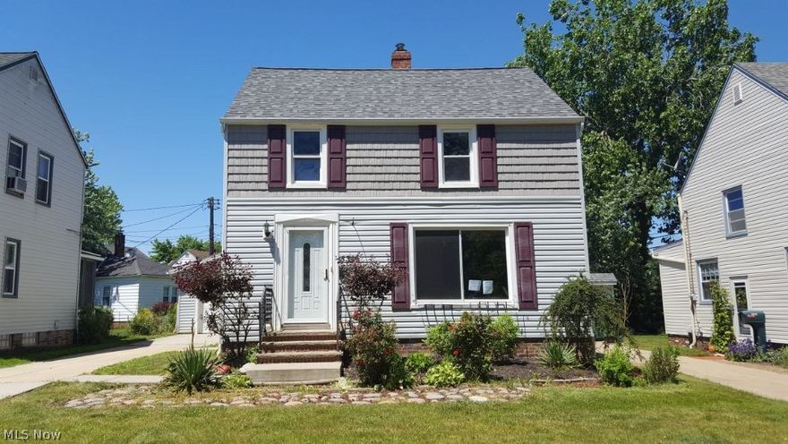 Case # 412-660737. Non Profit and owner occupants until July 18, 2016. NAID# required to show/enter bids. Bidding and Instructions regarding forms, bidding process, repair escrow are location on Hud's website. Buyer is responsible for any/all inspections and to assume any/all violations and/or repairs. Buyer responsible for due diligence, inquiry of all property information. Insurability subject to buyer's appraisal (IE & IN properties only)