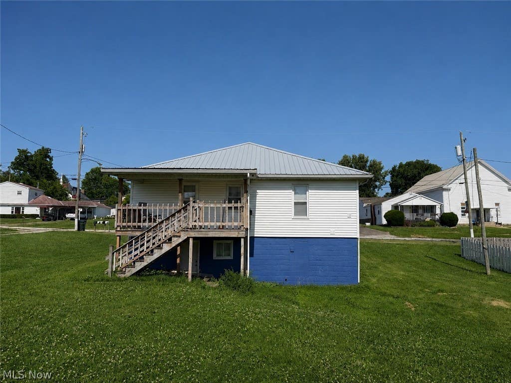 Photo of 336 High Street, Hopedale, OH 43976 (MLS # 5223919)