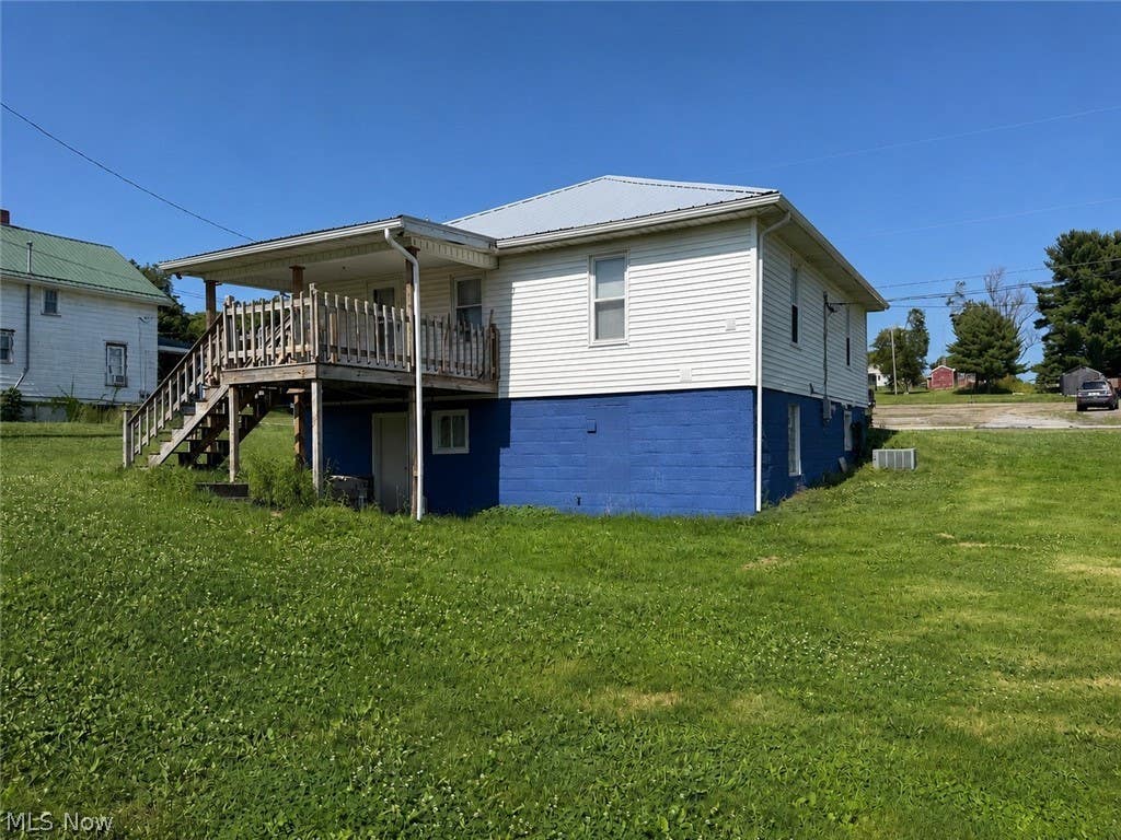Photo of 336 High Street, Hopedale, OH 43976 (MLS # 5223919)