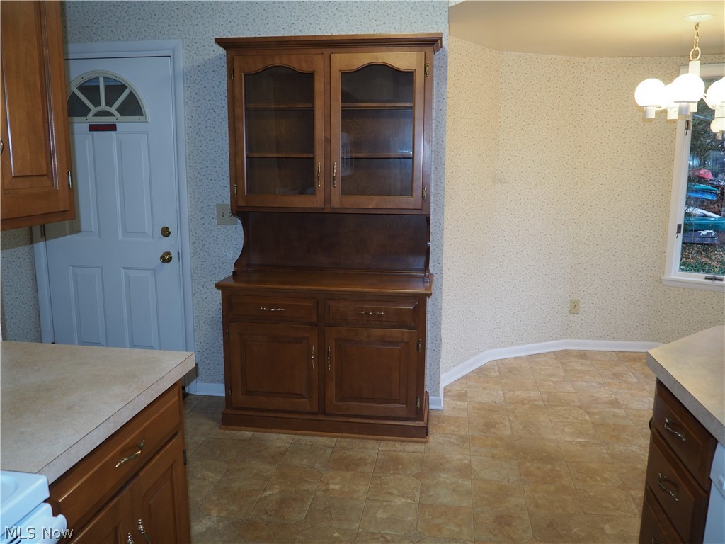 Silver Lawn & Silver Lake Estates - Residential