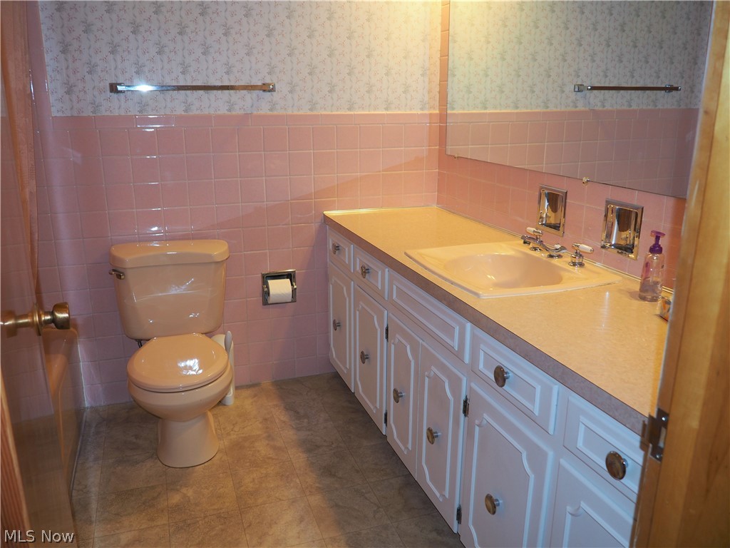Silver Lawn & Silver Lake Estates - Residential