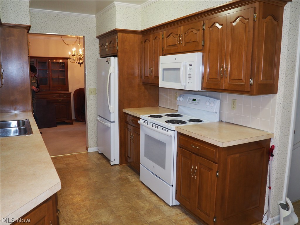 Silver Lawn & Silver Lake Estates - Residential