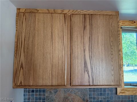 Tiny photo for 1939 Waterford Road, East Palestine, OH 44413 (MLS # 5156067)