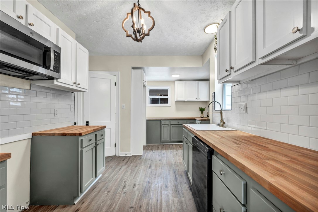 Sunset View - Residential