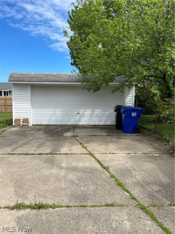 Brook Park Mdws 01 - Residential