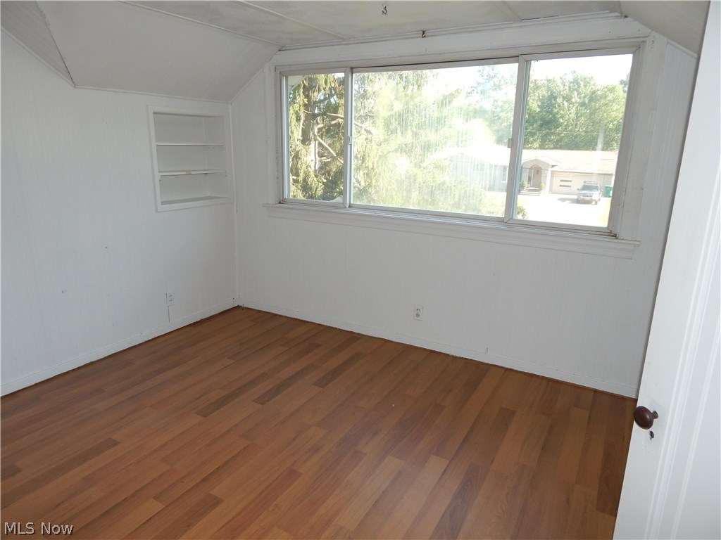 Elworthy-Helwick Cos City Acr - Residential