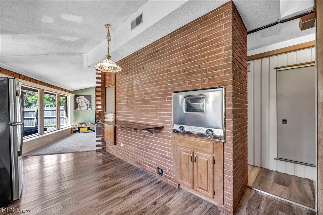 Falls Acres - Residential
