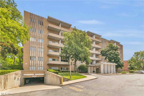 Condo For Sale - 3167 Linden Road #201<br/> Cuyahoga County, Rocky River, OH 44116