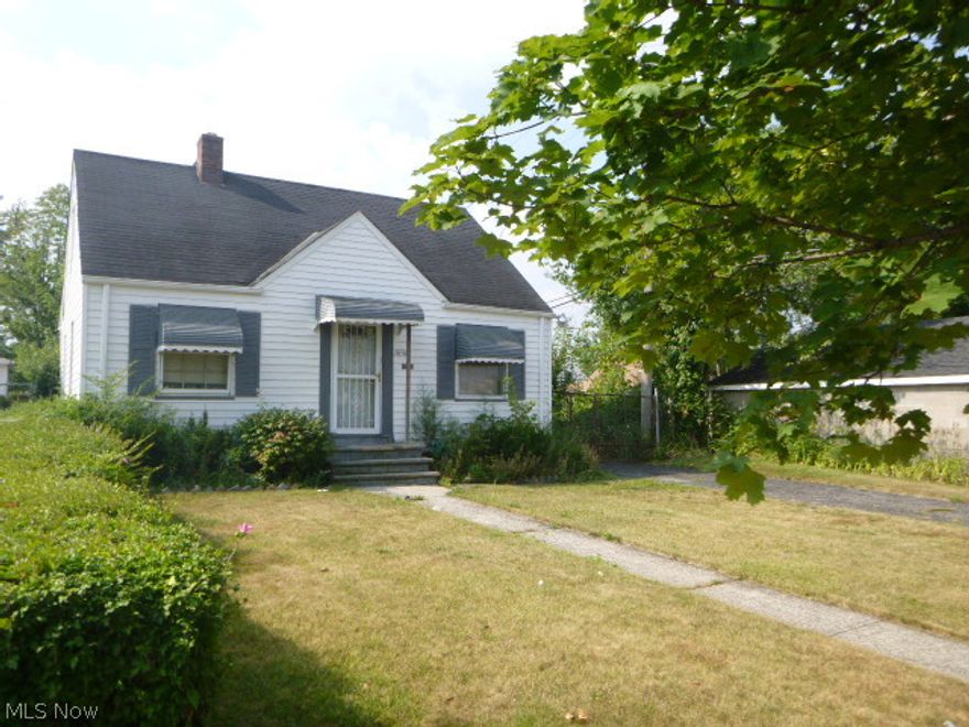 2 Bedroom 1.5 bath Great Investment Property or Starter Home.  Home requires updating, has an over-sized backyard, and partially finished basement. Floored attic can be used for storage or possible 3rd bedroom. Sold 'AS IS', Seller will make no repairs. Estate sale. Home appraised @ $26,000. Motivated seller will entertain all reasonable offers.