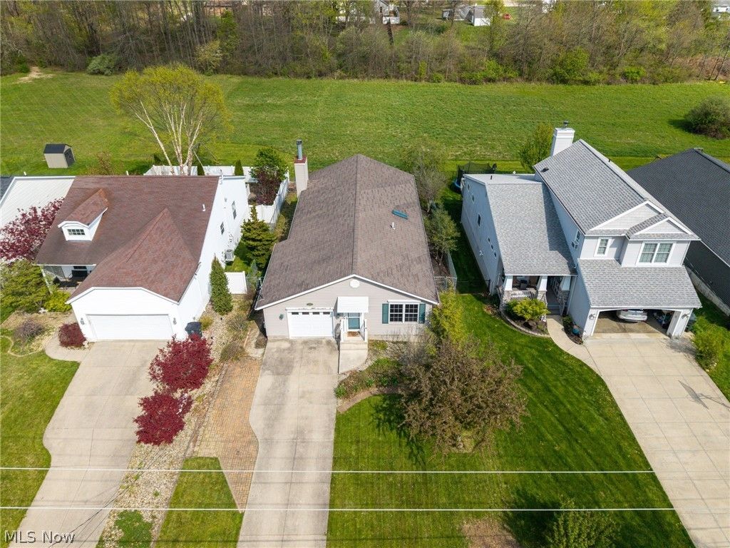 Photo of 249 Waverly Avenue, Wadsworth, OH 44281 (MLS # 5202302)