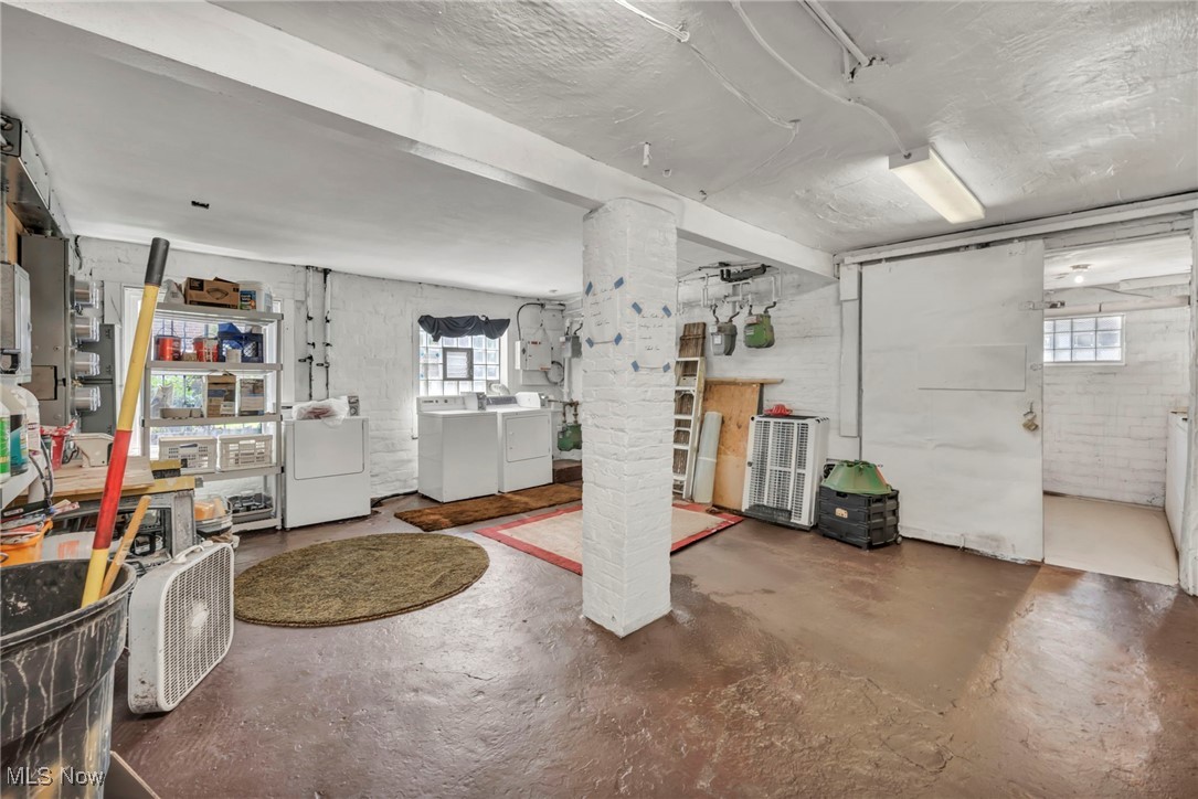 Vansweringen - Commercial Sale