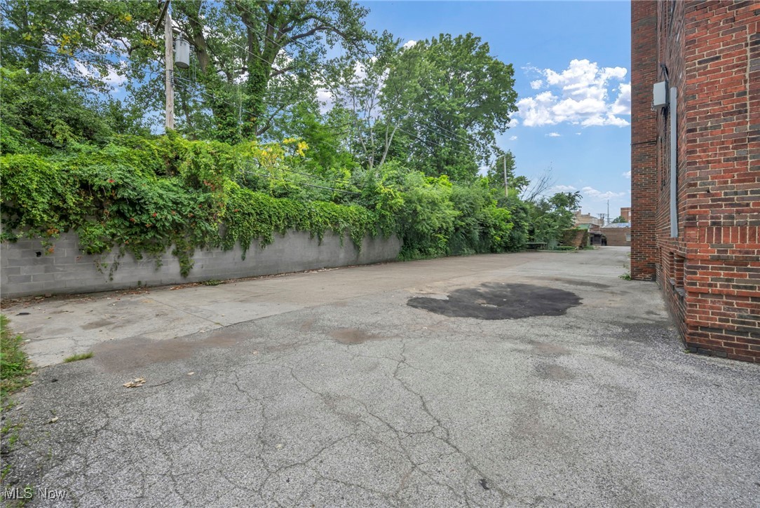 Vansweringen - Commercial Sale