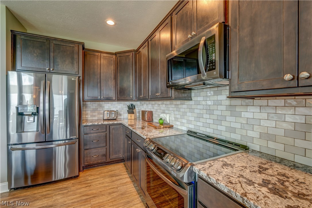 Marblehead Estates & Yacht Club - Residential