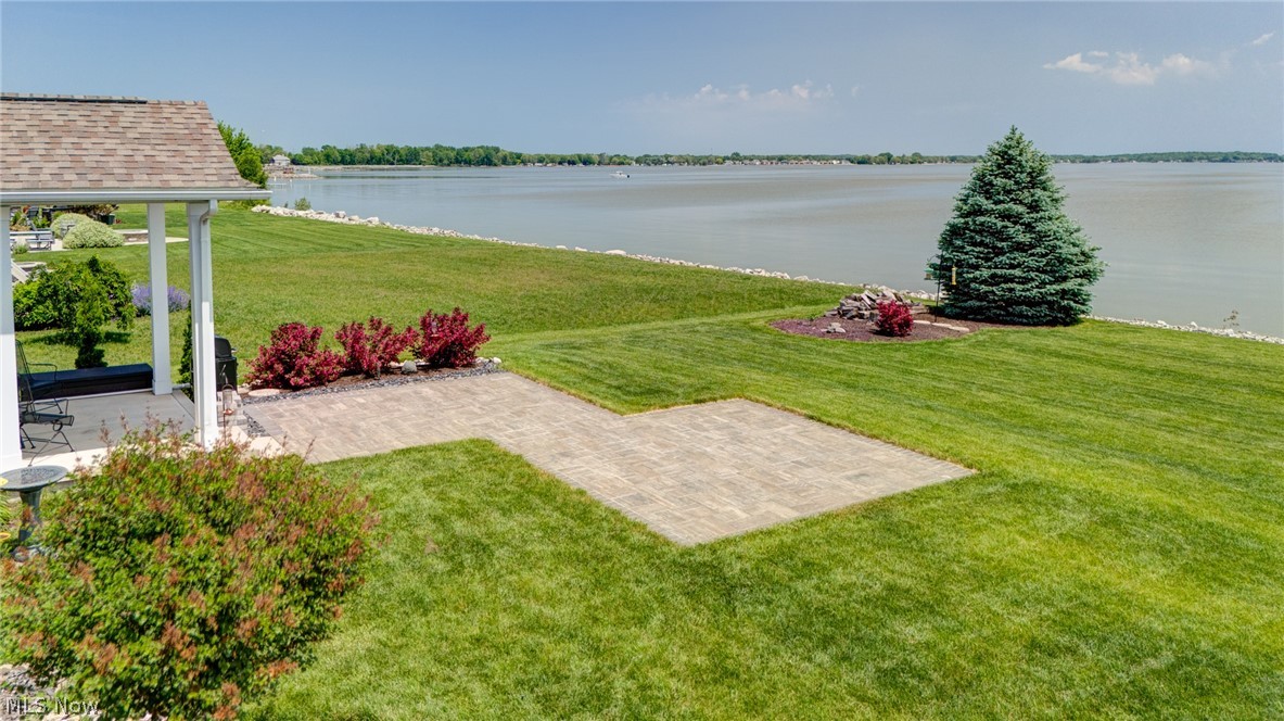 Marblehead Estates & Yacht Club - Residential