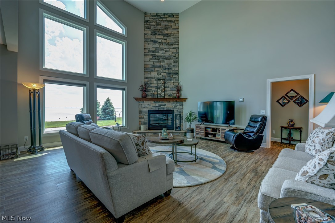 Marblehead Estates & Yacht Club - Residential