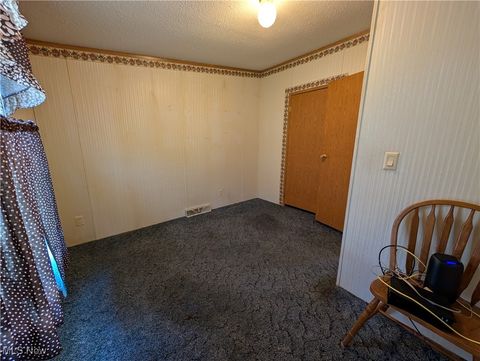 Tiny photo for 2070 Potts Lane, Zanesville, OH 43701 (MLS # 5184506)