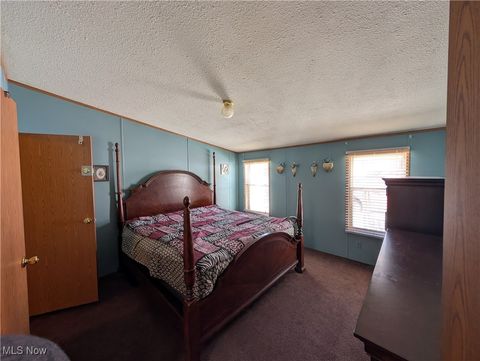 Tiny photo for 2070 Potts Lane, Zanesville, OH 43701 (MLS # 5184506)