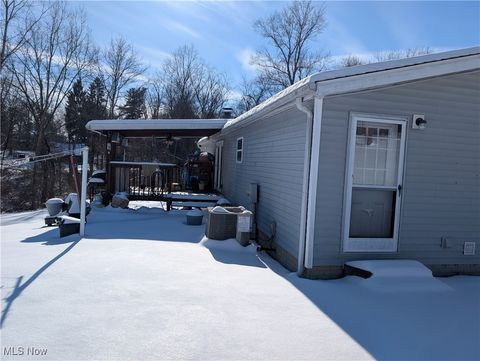 Tiny photo for 2070 Potts Lane, Zanesville, OH 43701 (MLS # 5184506)