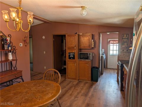 Tiny photo for 2070 Potts Lane, Zanesville, OH 43701 (MLS # 5184506)