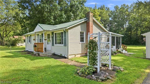 Tiny photo for 11596 Homestead Avenue NE, Alliance, OH 44601 (MLS # 5238580)