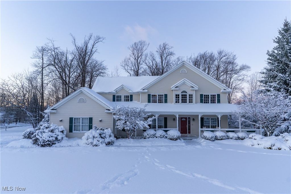 Photo of 8955 Stoneybrook Drive, Broadview Heights, OH 44147 (MLS # 5181000)