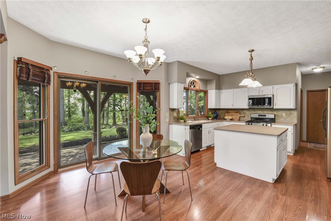 30536 Mallard Cove