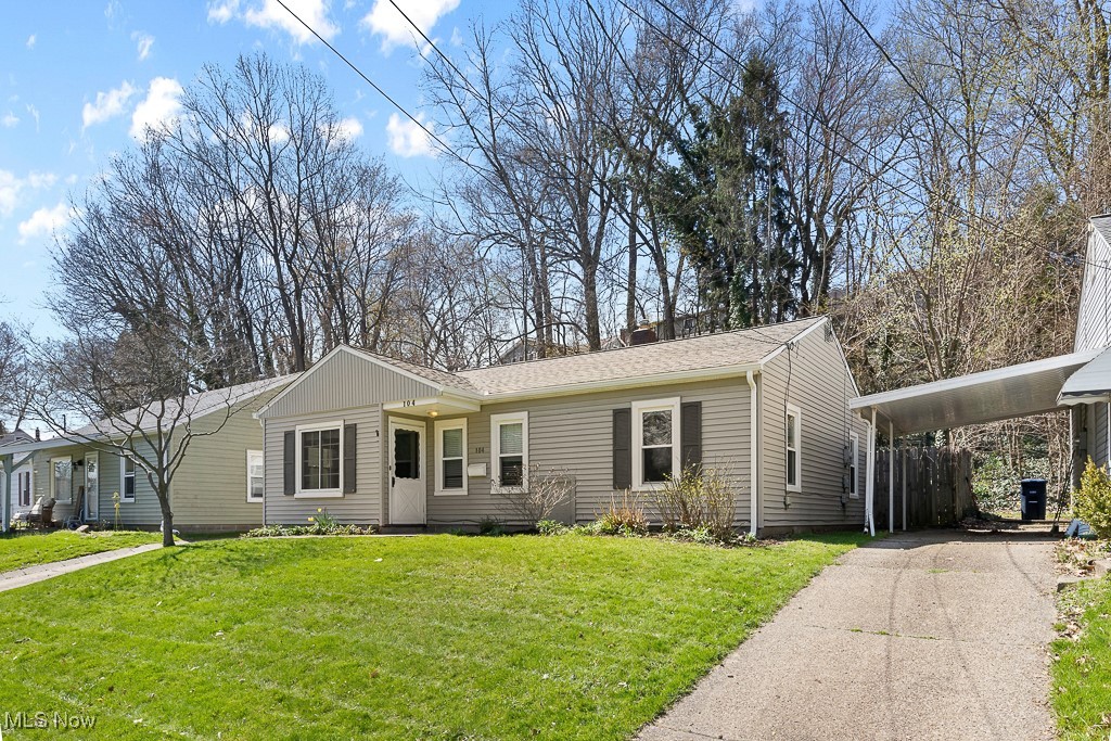 104 Robinwood Boulevard, Akron, Ohio image 3