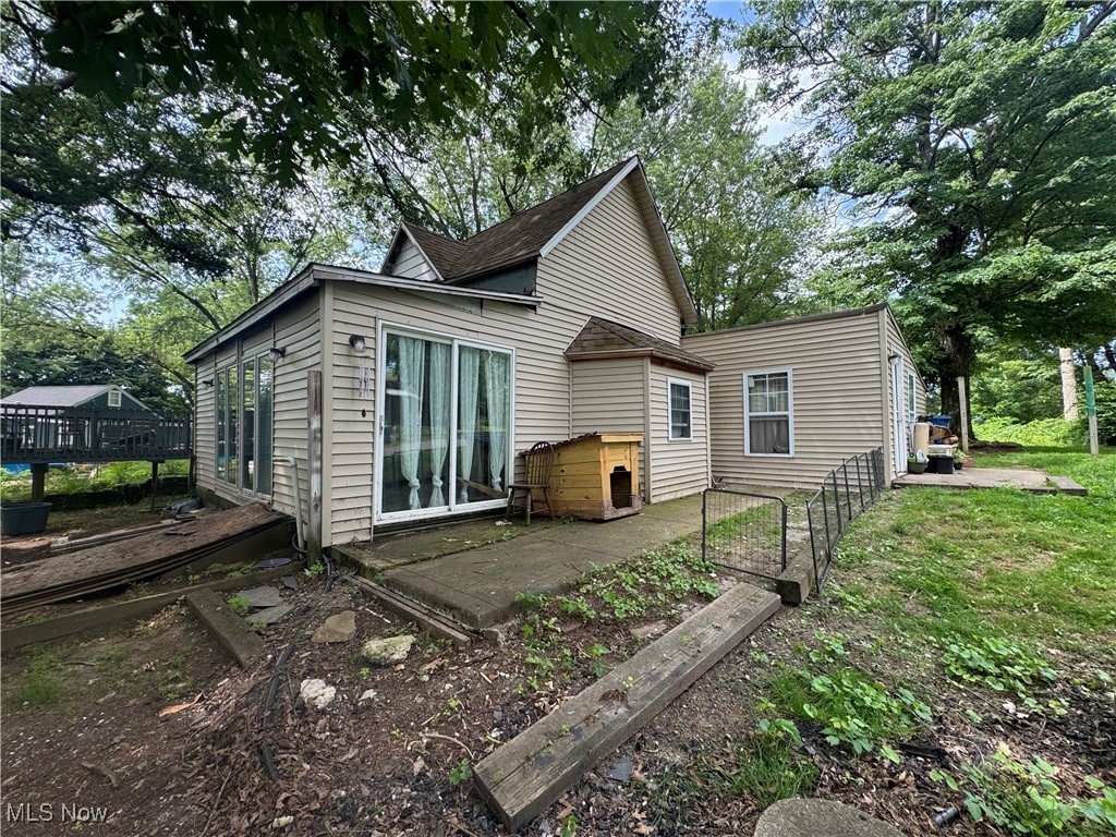 Nestled on a quiet street with scenic lake views, this property is full of potential! Fishing cabin? Weekend getaway spot? Cash flowing rental property? The sky is the limit! Whether you’re looking to renovate and make it your own or add to your investment portfolio, the location is hard to beat. Just steps from the water and minutes from dining, entertainment, and parks. The laundry list of items replaced in the past 3 years is: furnace, wiring, plumbing, siding, well pump, holding tank, roof, windows, sliders, and wood burner!! It's ready for some insulation and drywall. Bring your vision and take advantage of this rare chance to create something special in a sought-after lake community. Buyer to assume tenant currently in place at $700/mo through Jan 3, 2026. No showings until accepted offer. Cash only.