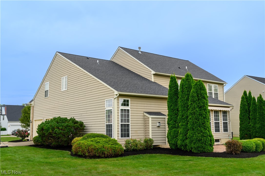 Vineyard Estates 02 - Residential Lease