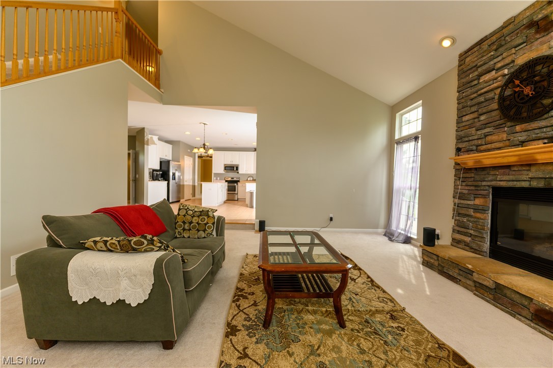 Vineyard Estates 02 - Residential Lease