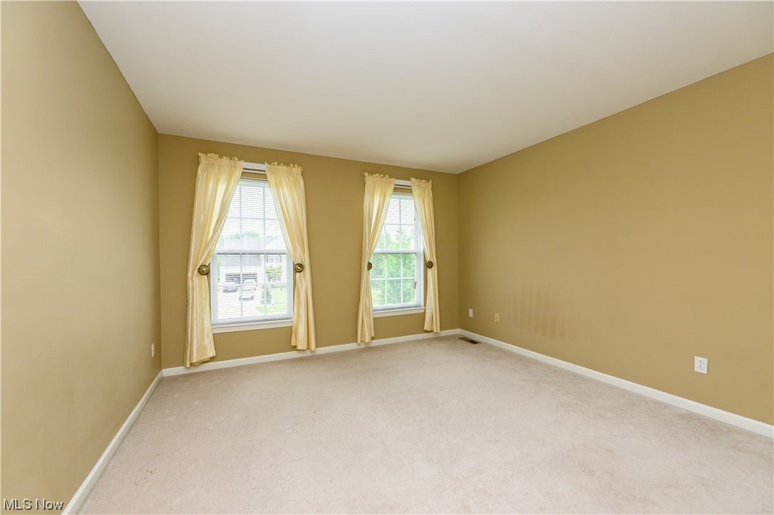 Vineyard Estates 02 - Residential Lease