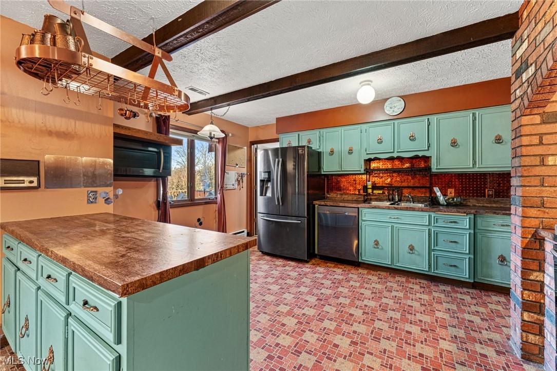 43995 Middle Ridge Road, Lorain, Ohio image 3