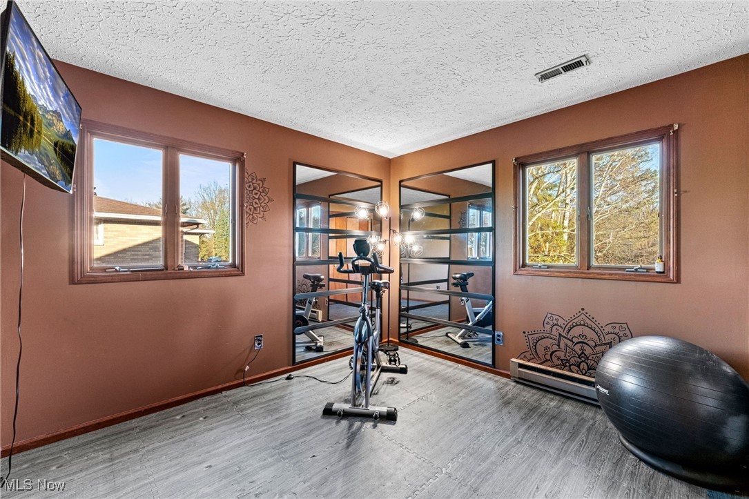 43995 Middle Ridge Road, Lorain, Ohio image 22