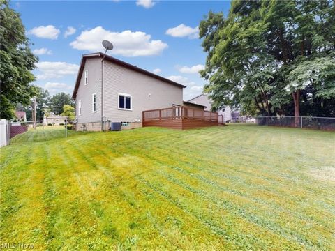 Tiny photo for 3904 Dunbar Street, Youngstown, OH 44515 (MLS # 5221893)