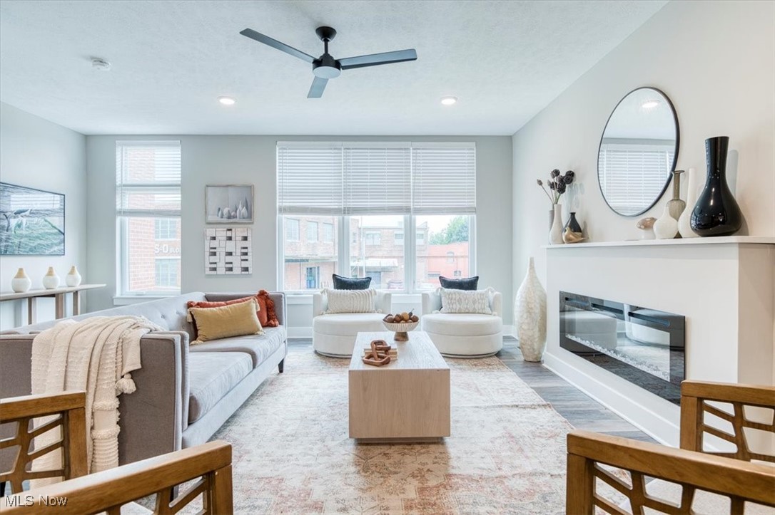 Cleveland, Ohio 44102, United States, 2 Bedrooms Bedrooms, ,4 BathroomsBathrooms,Residential,Active,157741