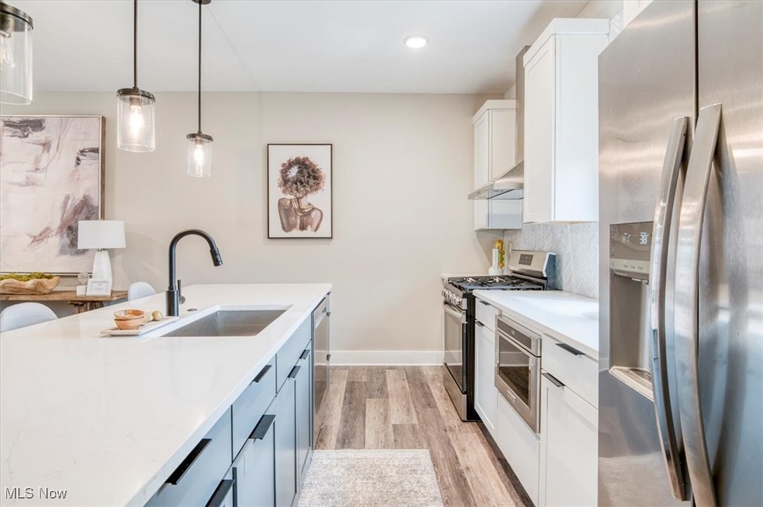 Cleveland, Ohio 44102, United States, 2 Bedrooms Bedrooms, ,4 BathroomsBathrooms,Residential,Active,157741