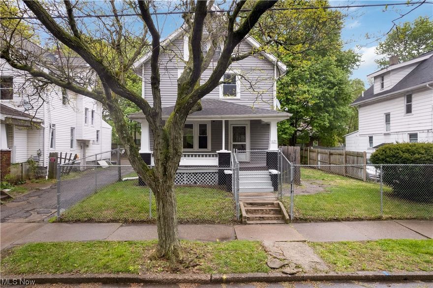 Welcome to this beautiful 5 bed 2 bath colonial in North Akron. This home is turn key perfect for a starter home. It has been fully renovated with new windows (2023), LTV flooring (2023), light fixtures (2023), fresh new paint (2023), a custom kitchen that features all new cabinetry and appliances (stove, refrigerator, microwave, dish washer) (2023). This home has a bonus room on the first floor could be used as another bedroom or office. All bedrooms has fresh new carpet and paint. Schedule a private showing today.