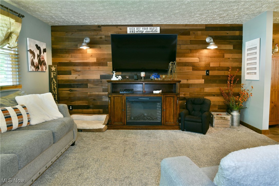 1317 Cedarwood Drive, Mineral Ridge, Ohio image 14